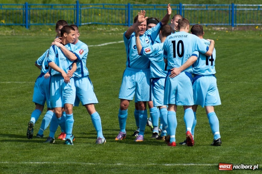 Zdjęcie w galerii na portalu naszraciborz.pl: KP Unia niepokonana w lidze wiadomości z regionu