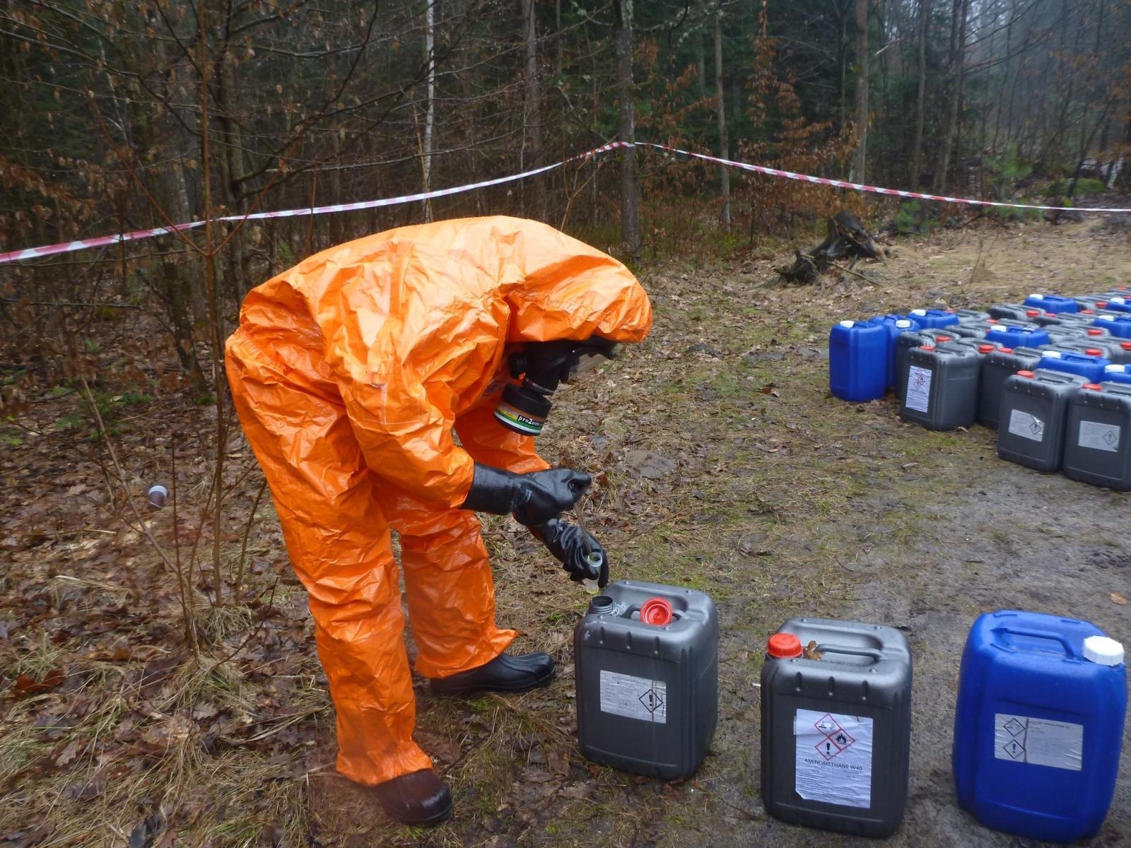Zdjęcie w galerii na portalu naszraciborz.pl: Śmieci w lasach - niekończąca się opowieść wiadomości z regionu