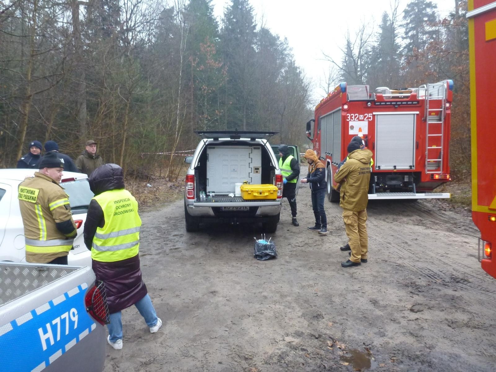 Zdjęcie w galerii na portalu naszraciborz.pl: Śmieci w lasach - niekończąca się opowieść wiadomości z regionu