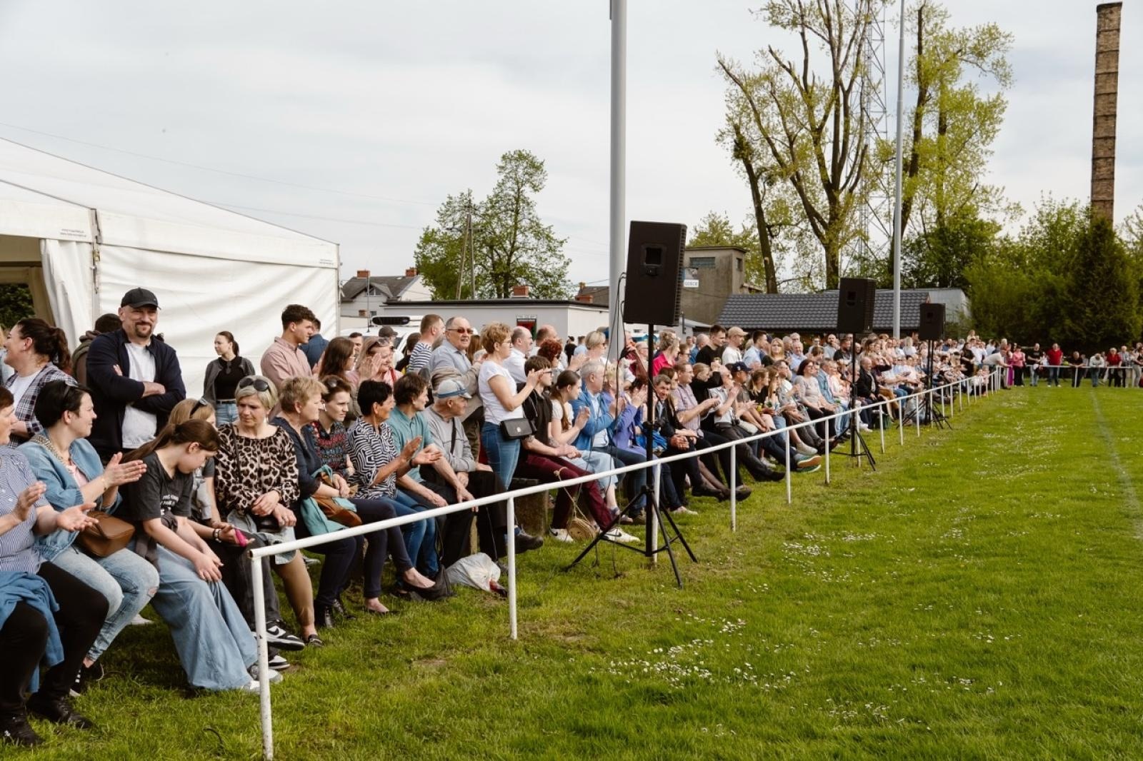 Zdjęcie w galerii na portalu naszraciborz.pl: Tradycyjna pietrowicka procesja wielkanocna na bis. Pielęgnowanie ducha i historii wiadomości z regionu