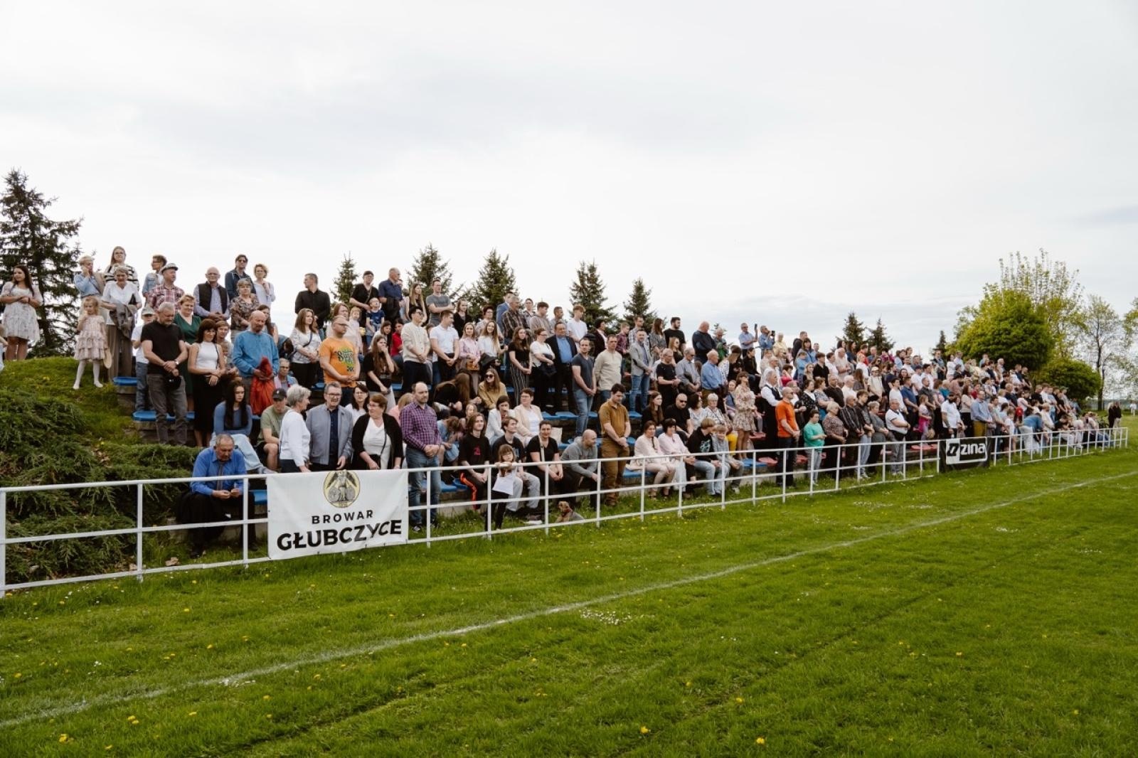 Zdjęcie w galerii na portalu naszraciborz.pl: Tradycyjna pietrowicka procesja wielkanocna na bis. Pielęgnowanie ducha i historii wiadomości z regionu