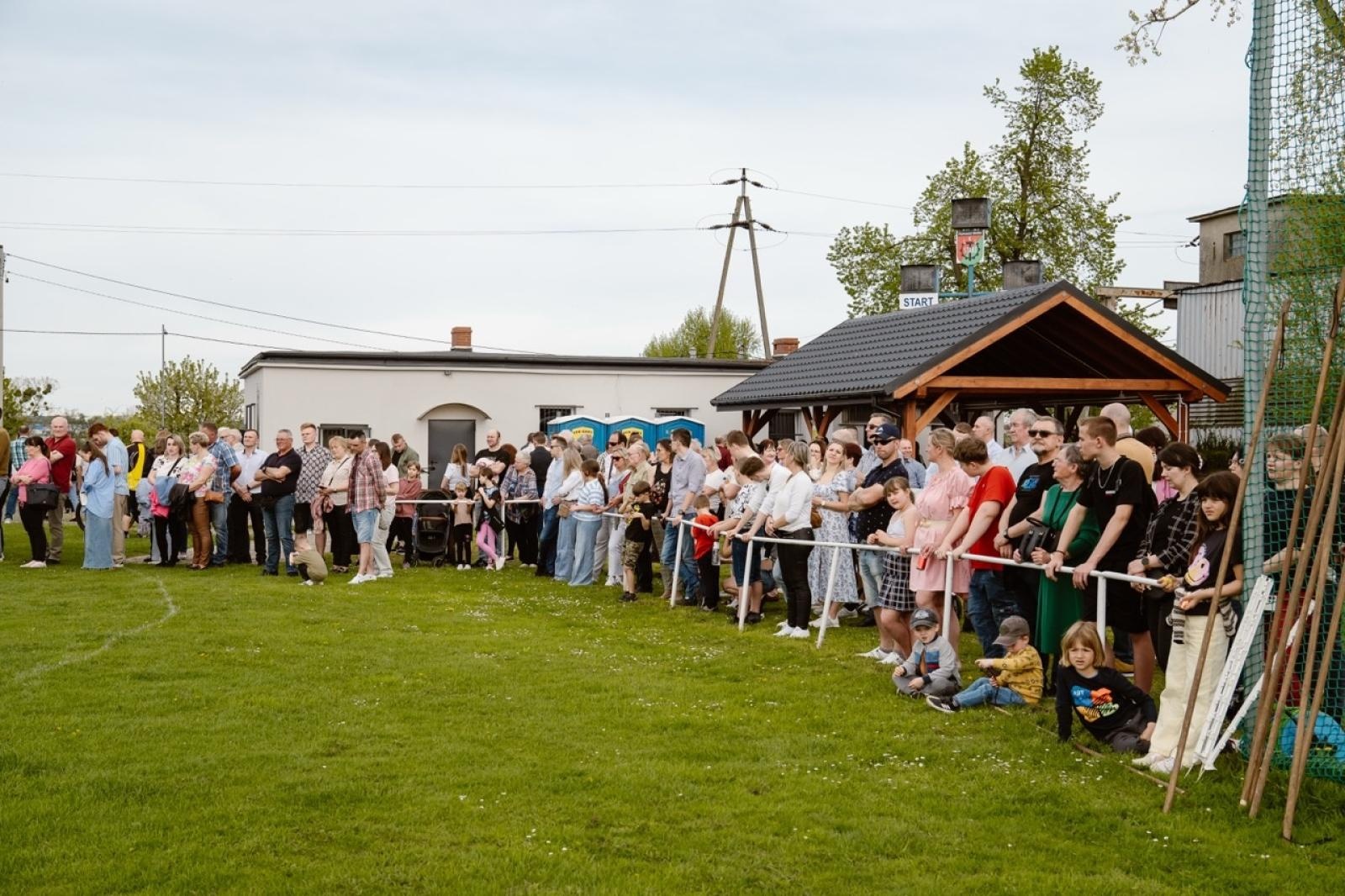 Zdjęcie w galerii na portalu naszraciborz.pl: Tradycyjna pietrowicka procesja wielkanocna na bis. Pielęgnowanie ducha i historii wiadomości z regionu