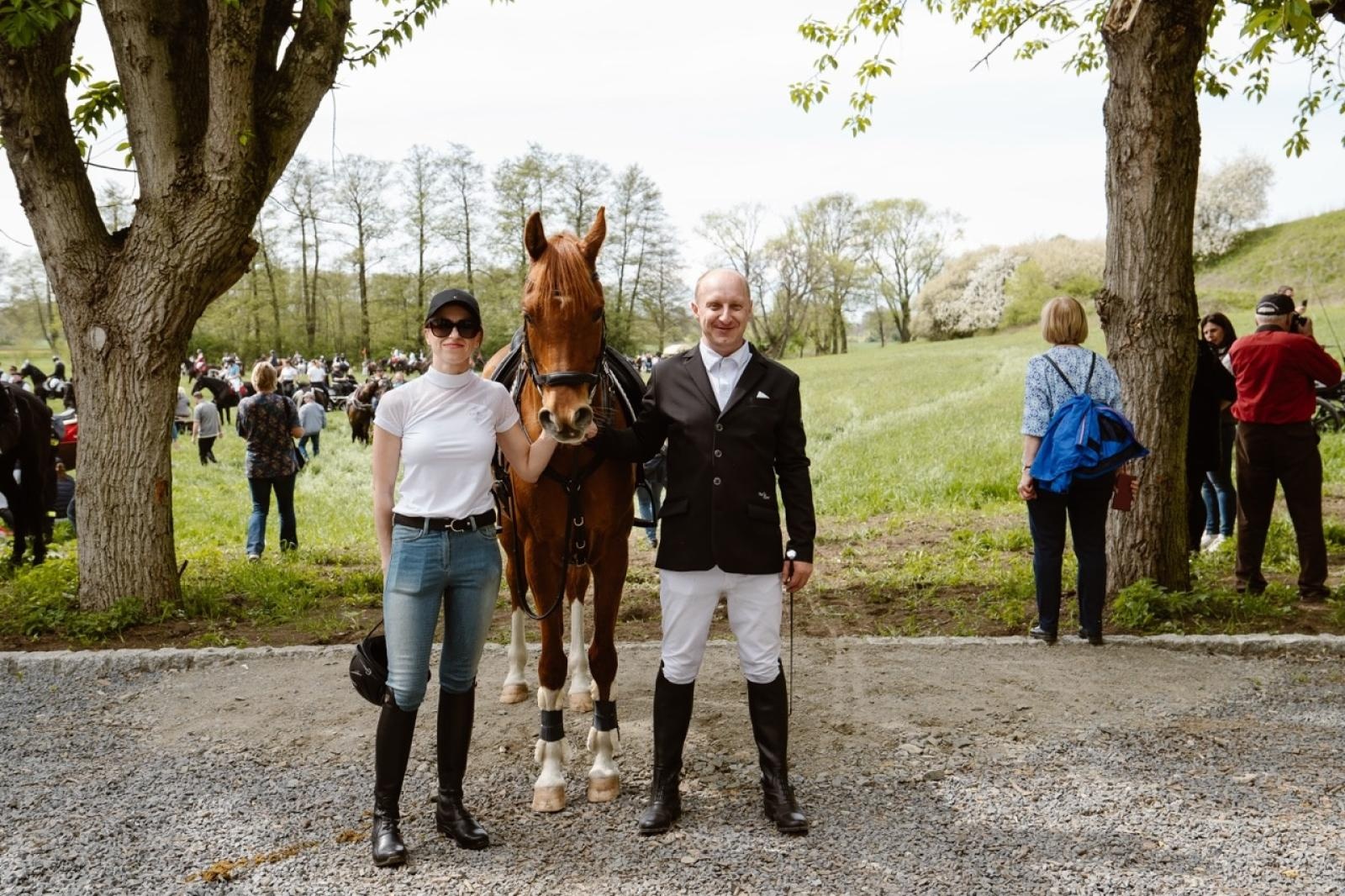 Zdjęcie w galerii na portalu naszraciborz.pl: Tradycyjna pietrowicka procesja wielkanocna na bis. Pielęgnowanie ducha i historii wiadomości z regionu