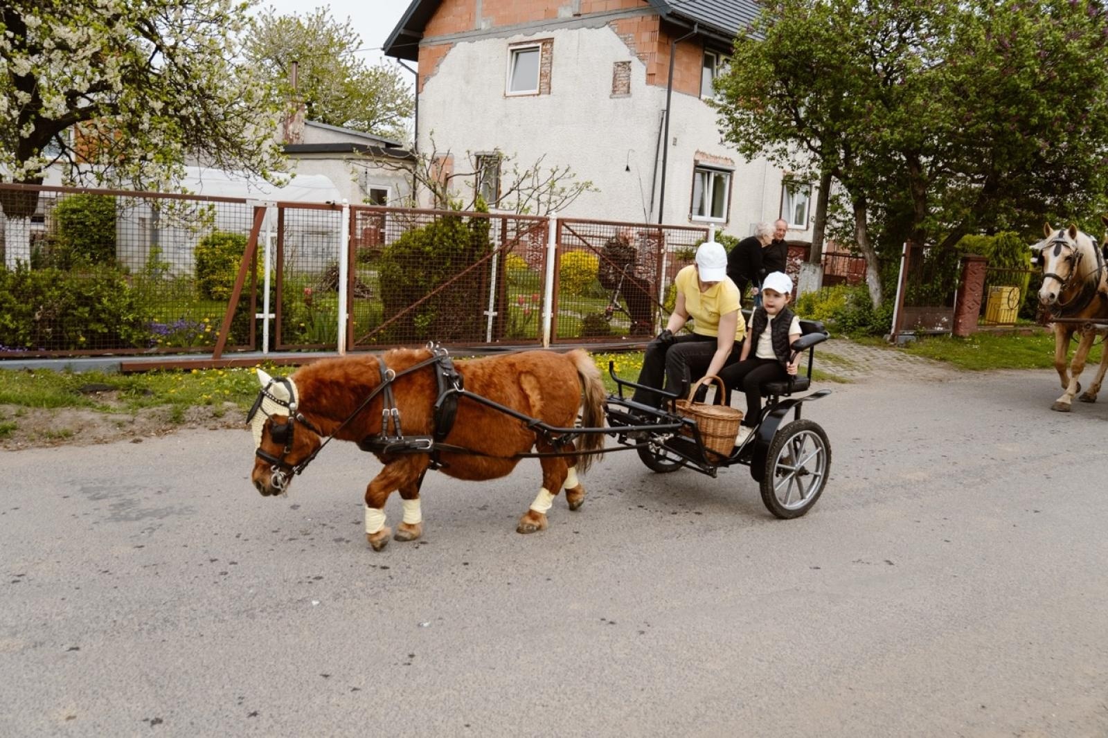 Zdjęcie w galerii na portalu naszraciborz.pl: Tradycyjna pietrowicka procesja wielkanocna na bis. Pielęgnowanie ducha i historii wiadomości z regionu