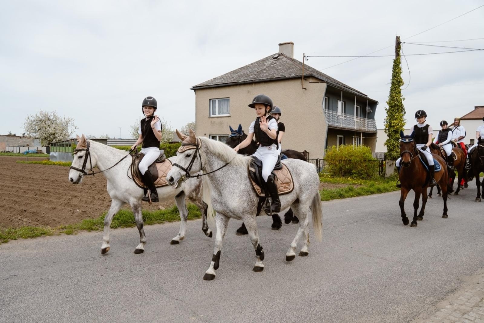 Zdjęcie w galerii na portalu naszraciborz.pl: Tradycyjna pietrowicka procesja wielkanocna na bis. Pielęgnowanie ducha i historii wiadomości z regionu