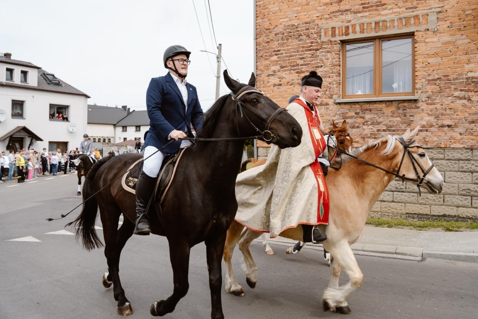 Zdjęcie w galerii na portalu naszraciborz.pl: Tradycyjna pietrowicka procesja wielkanocna na bis. Pielęgnowanie ducha i historii wiadomości z regionu