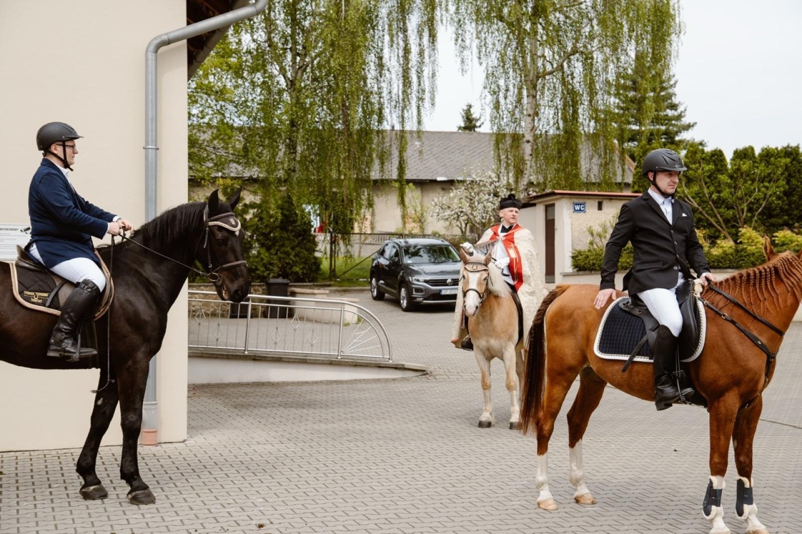 Zdjęcie w galerii na portalu naszraciborz.pl: Tradycyjna pietrowicka procesja wielkanocna na bis. Pielęgnowanie ducha i historii wiadomości z regionu