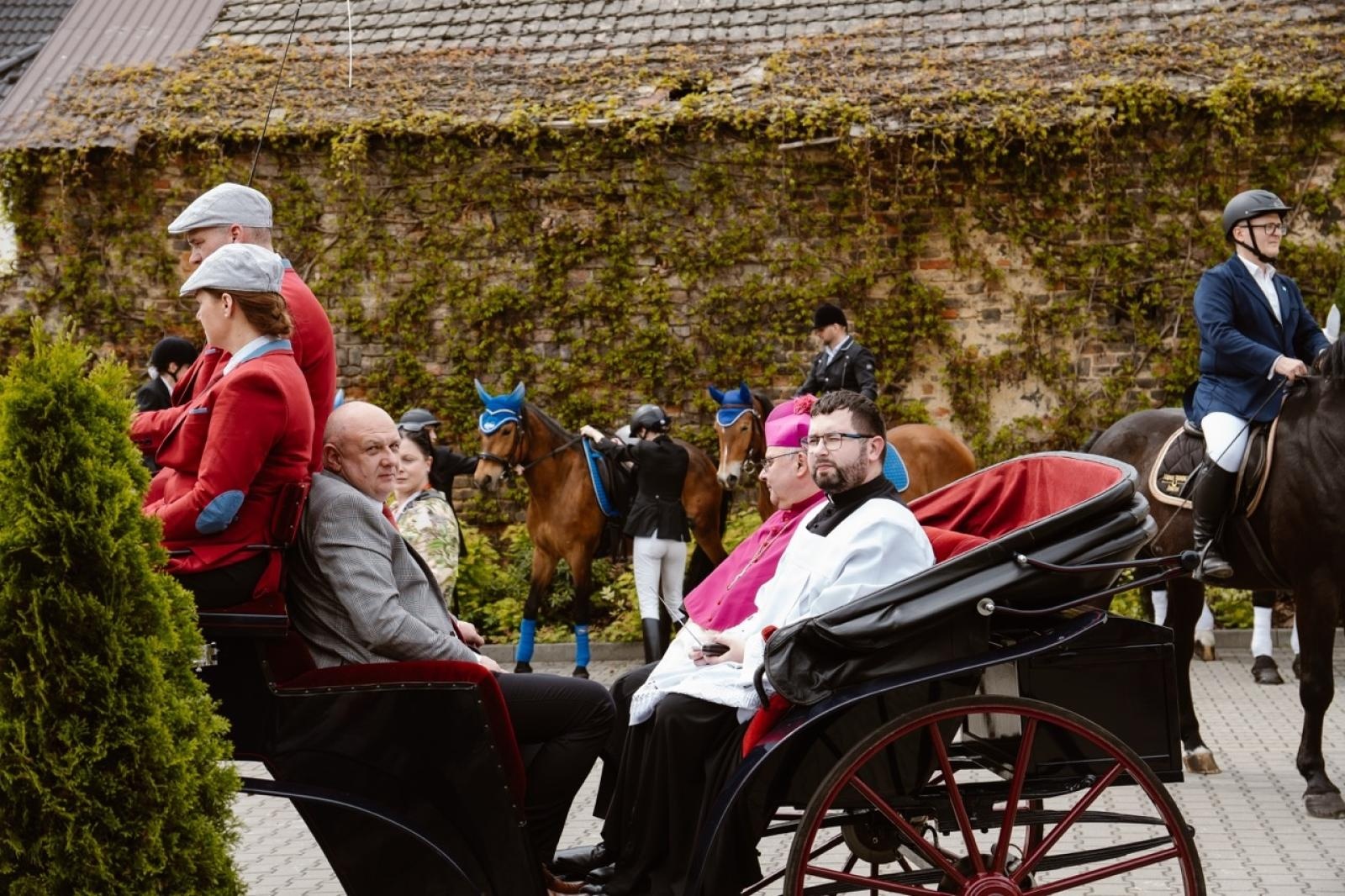 Zdjęcie w galerii na portalu naszraciborz.pl: Tradycyjna pietrowicka procesja wielkanocna na bis. Pielęgnowanie ducha i historii wiadomości z regionu
