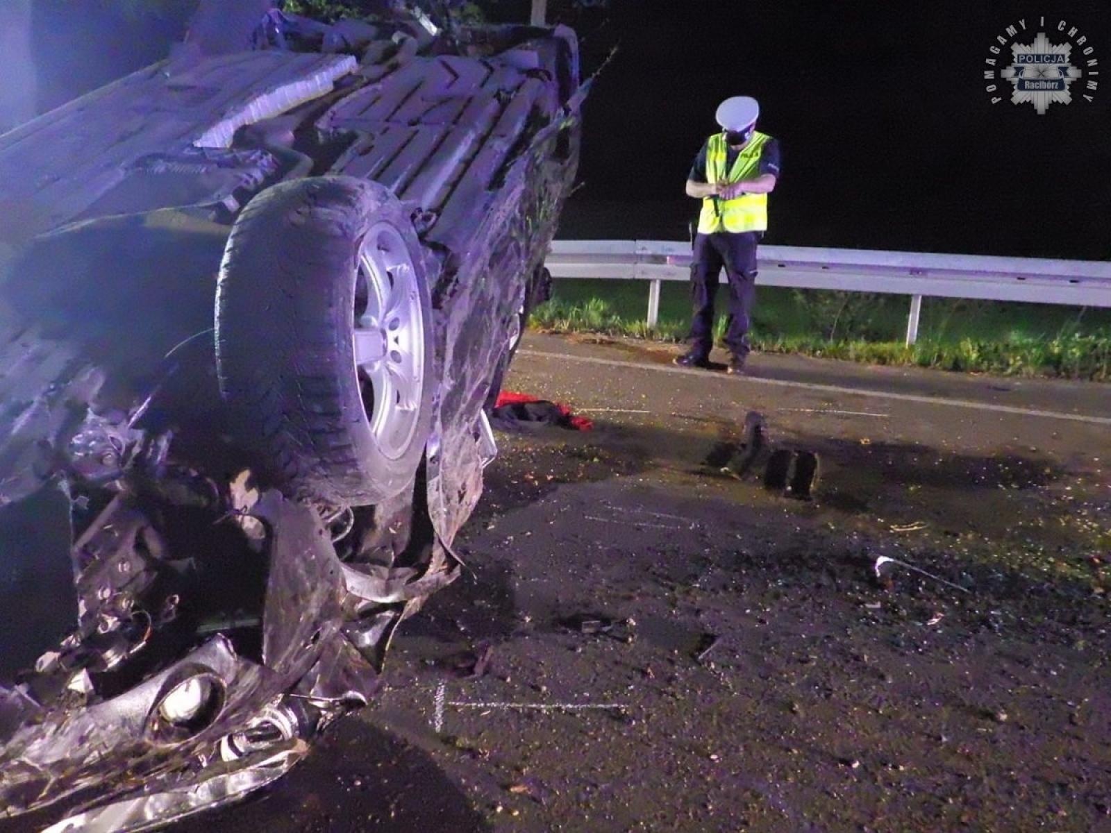 Zdjęcie w galerii na portalu naszraciborz.pl: Groźny wypadek w Bolesławiu. Pięć osób rannych wiadomości z regionu