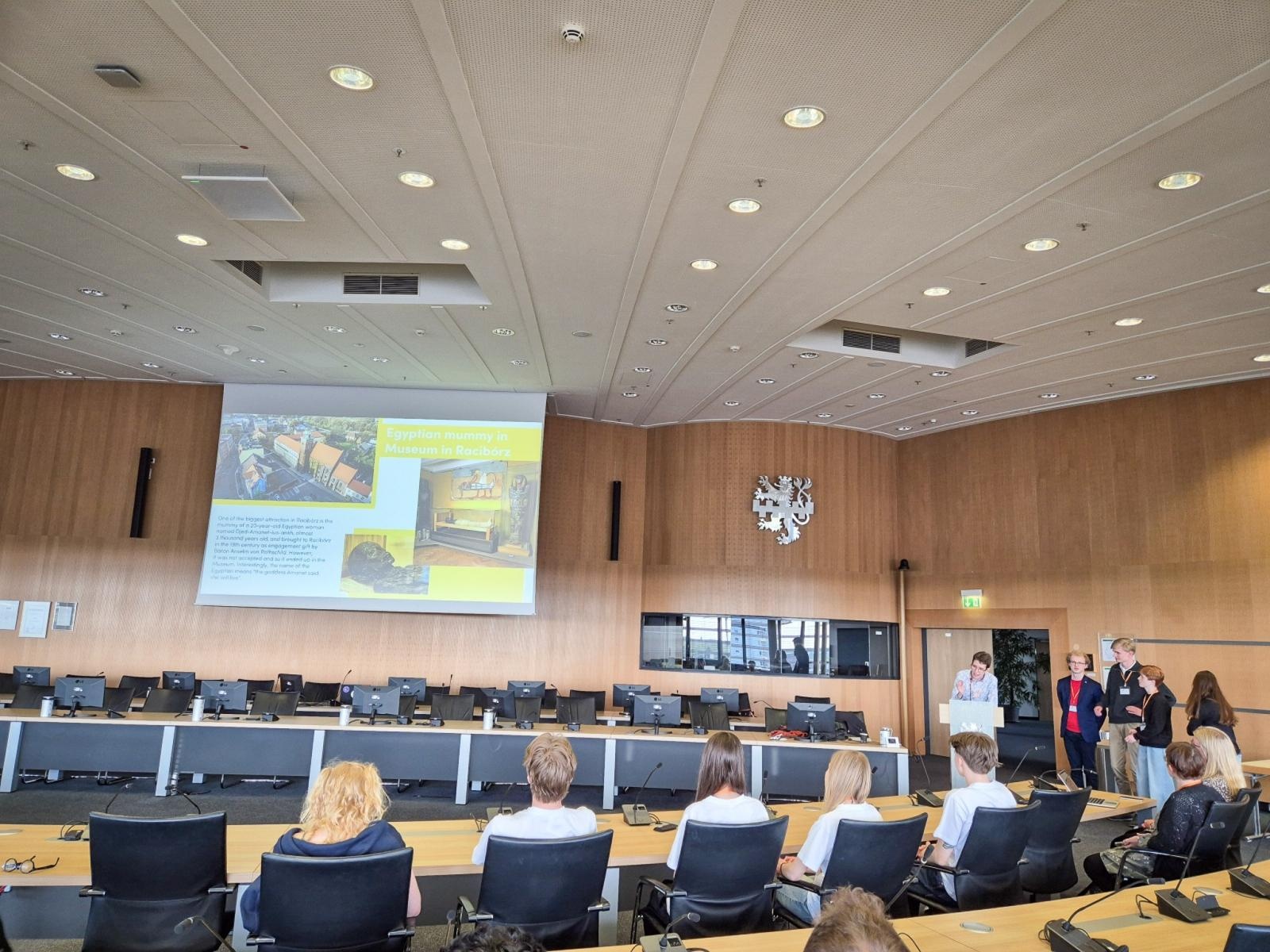 Zdjęcie w galerii na portalu naszraciborz.pl: Młodzieżowa Rada Miasta Raciborza na wymianie w Leverkusen wiadomości z regionu