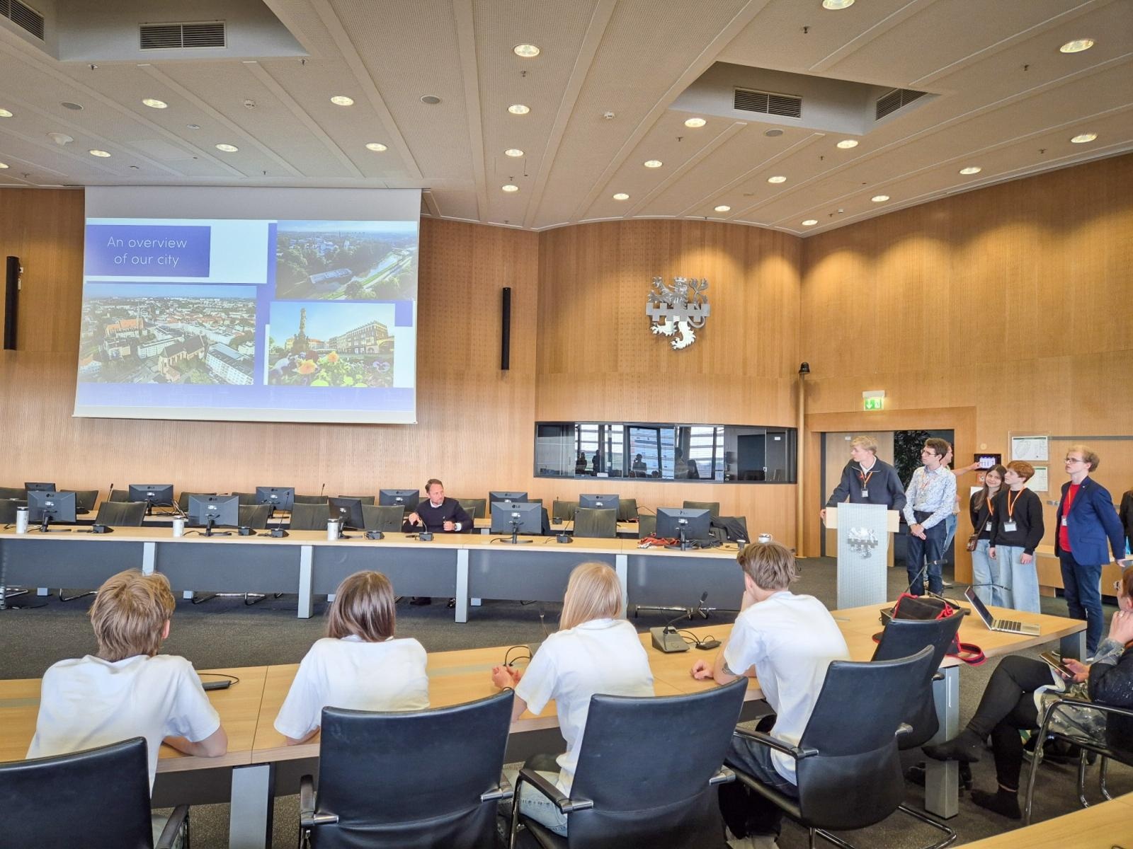 Zdjęcie w galerii na portalu naszraciborz.pl: Młodzieżowa Rada Miasta Raciborza na wymianie w Leverkusen wiadomości z regionu