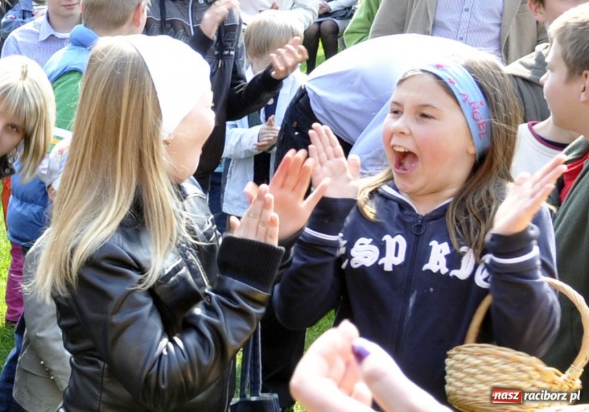 Zdjęcie w galerii na portalu naszraciborz.pl: Wielkanocne spotkanie u plebana wiadomości z regionu