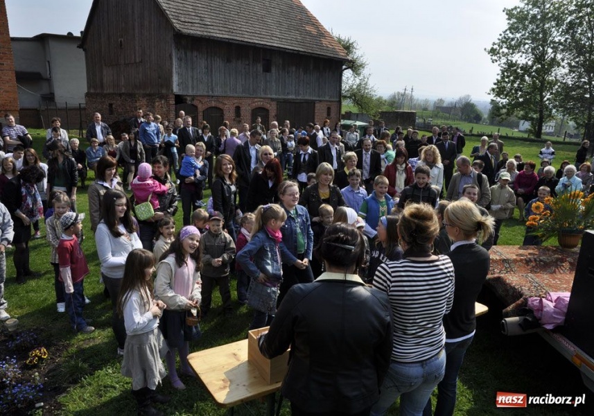 Zdjęcie w galerii na portalu naszraciborz.pl: Wielkanocne spotkanie u plebana wiadomości z regionu