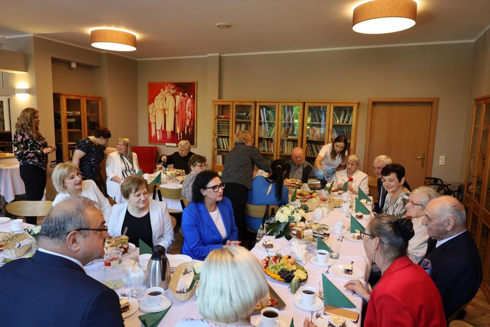 Zdjęcie w galerii na portalu naszraciborz.pl: W Złotej Jesieni świętowano setne urodziny Anieli Korniak wiadomości z regionu