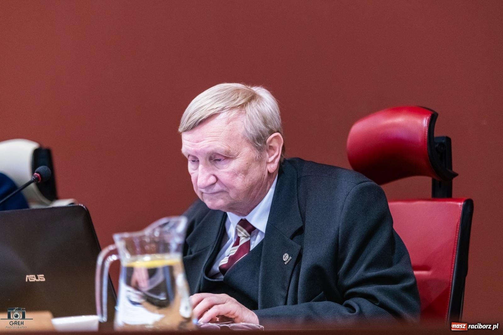 Zdjęcie w galerii na portalu naszraciborz.pl: Mieszkańców mniej, śmieci więcej, odzysk poniżej normy. Radni o opłatach za odbiór odpadów wiadomości z regionu