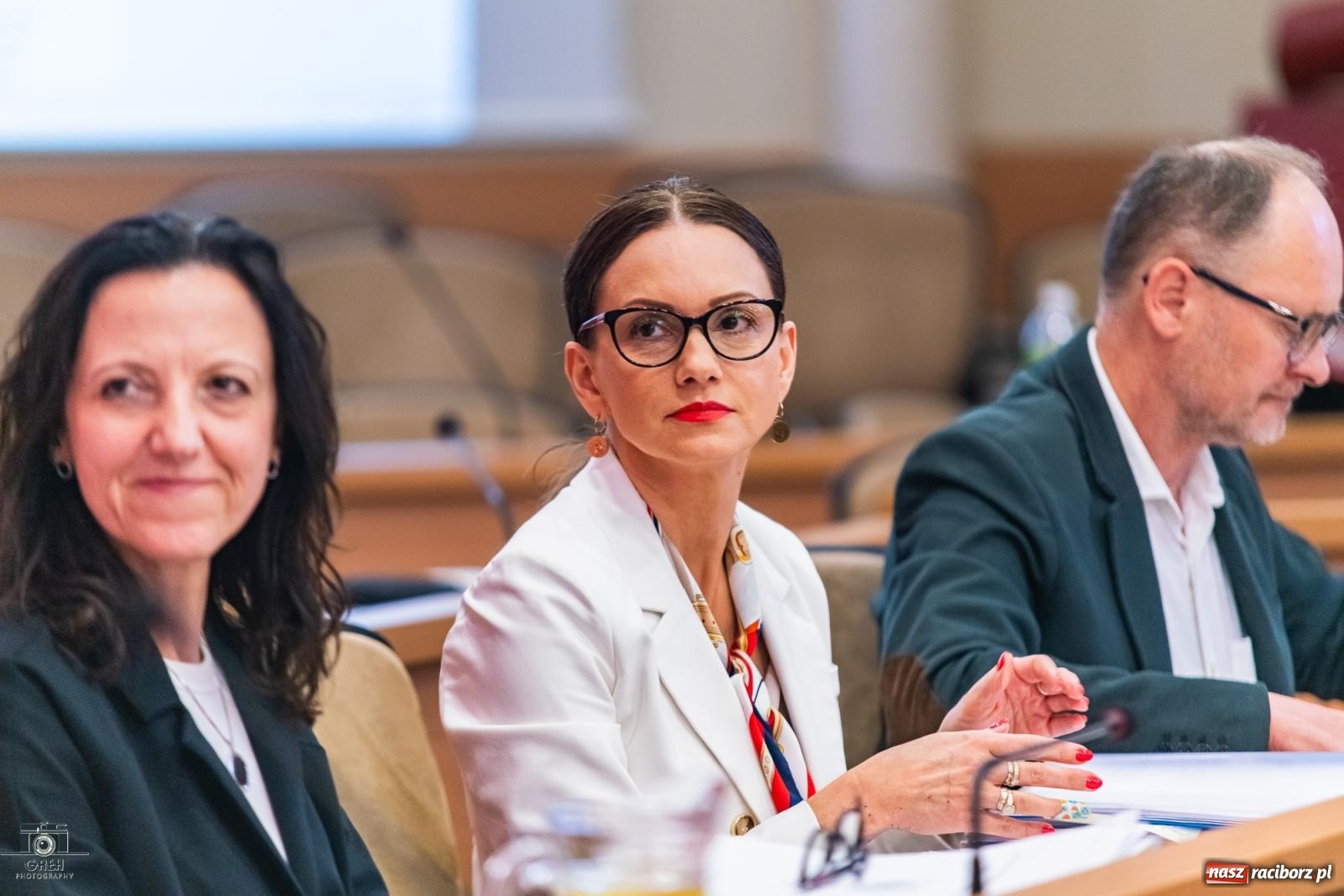 Zdjęcie w galerii na portalu naszraciborz.pl: Mieszkańców mniej, śmieci więcej, odzysk poniżej normy. Radni o opłatach za odbiór odpadów wiadomości z regionu