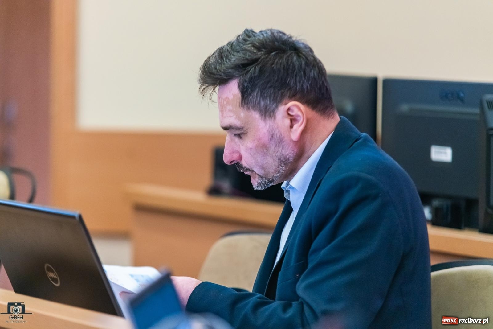 Zdjęcie w galerii na portalu naszraciborz.pl: Mieszkańców mniej, śmieci więcej, odzysk poniżej normy. Radni o opłatach za odbiór odpadów wiadomości z regionu