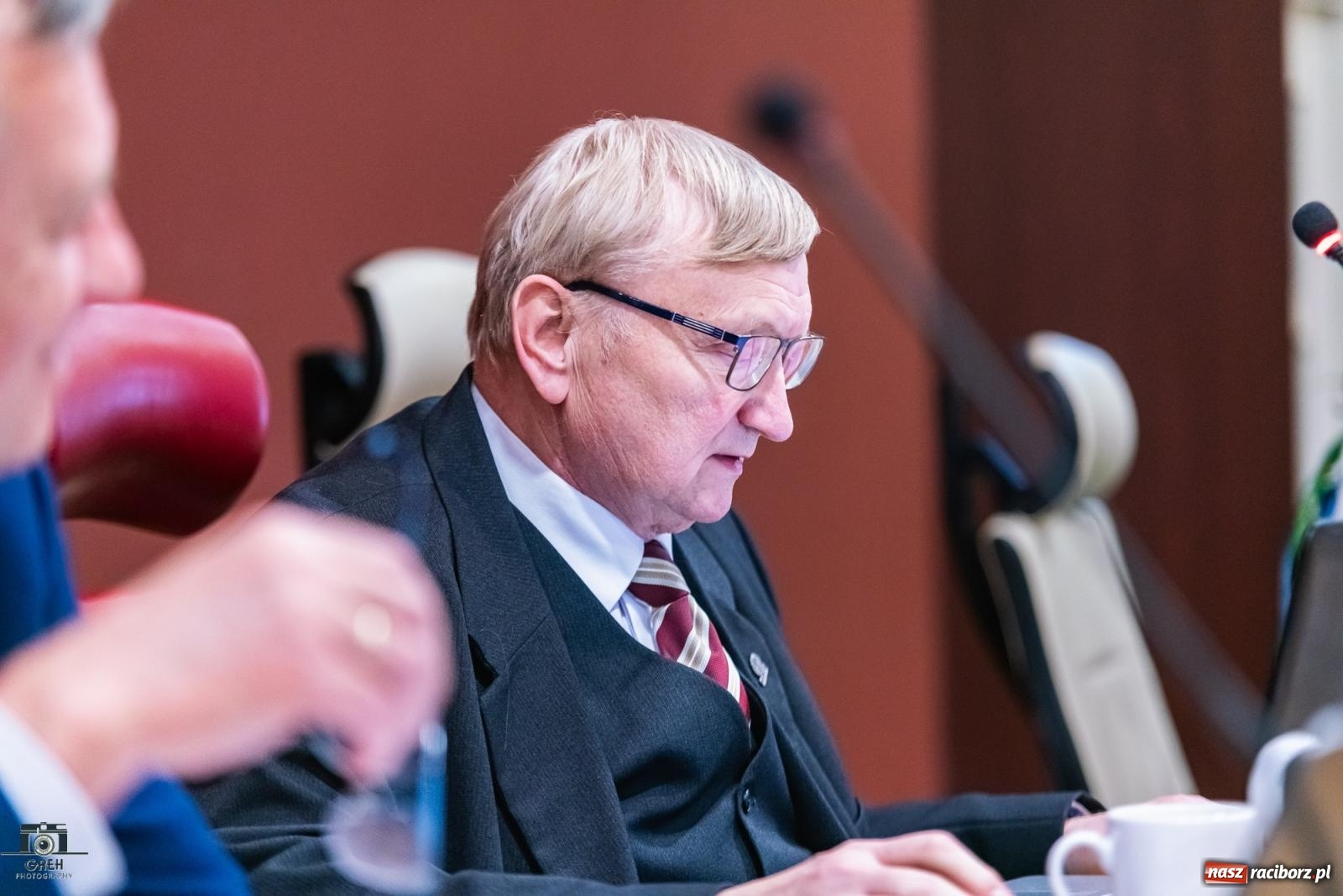 Zdjęcie w galerii na portalu naszraciborz.pl: Mieszkańców mniej, śmieci więcej, odzysk poniżej normy. Radni o opłatach za odbiór odpadów wiadomości z regionu