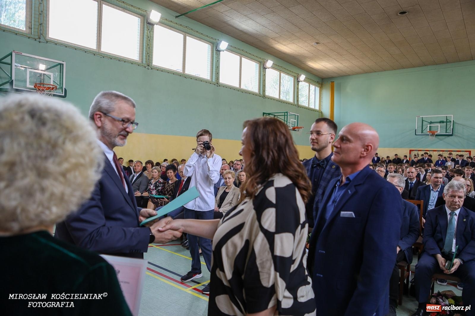 Zdjęcie w galerii na portalu naszraciborz.pl: Raciborska politechnika nad Odrą pożegnała absolwentów wiadomości z regionu