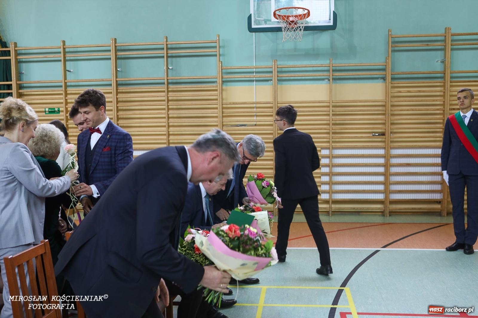 Zdjęcie w galerii na portalu naszraciborz.pl: Raciborska politechnika nad Odrą pożegnała absolwentów wiadomości z regionu