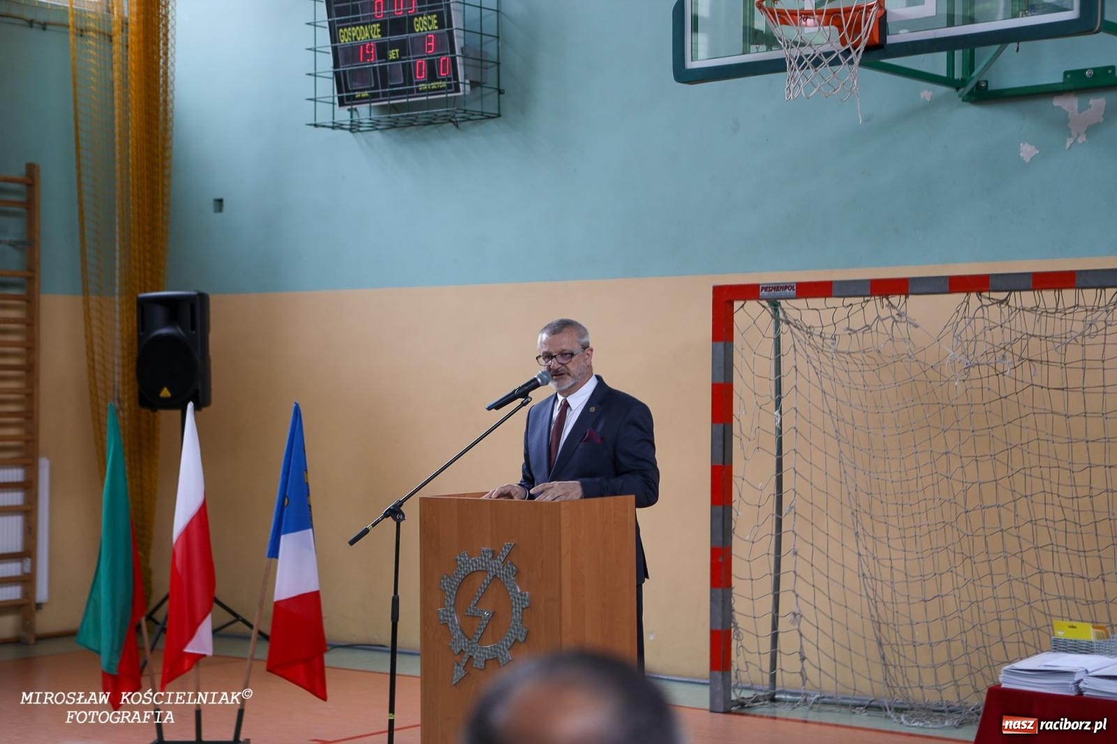 Zdjęcie w galerii na portalu naszraciborz.pl: Raciborska politechnika nad Odrą pożegnała absolwentów wiadomości z regionu