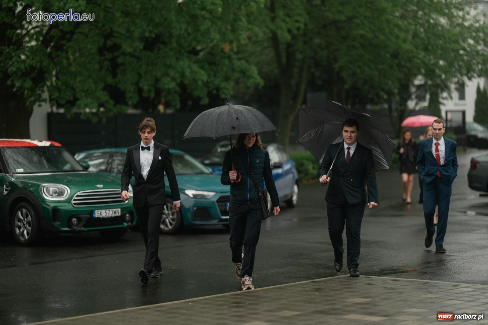 Zdjęcie w galerii na portalu naszraciborz.pl: II LO żegna swoich maturzystów. Są gotowi do podboju świata wiadomości z regionu