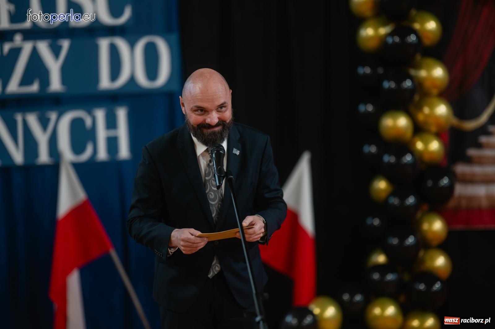 Zdjęcie w galerii na portalu naszraciborz.pl: II LO żegna swoich maturzystów. Są gotowi do podboju świata wiadomości z regionu