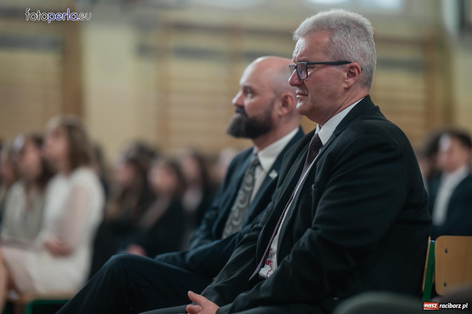 Zdjęcie w galerii na portalu naszraciborz.pl: II LO żegna swoich maturzystów. Są gotowi do podboju świata wiadomości z regionu