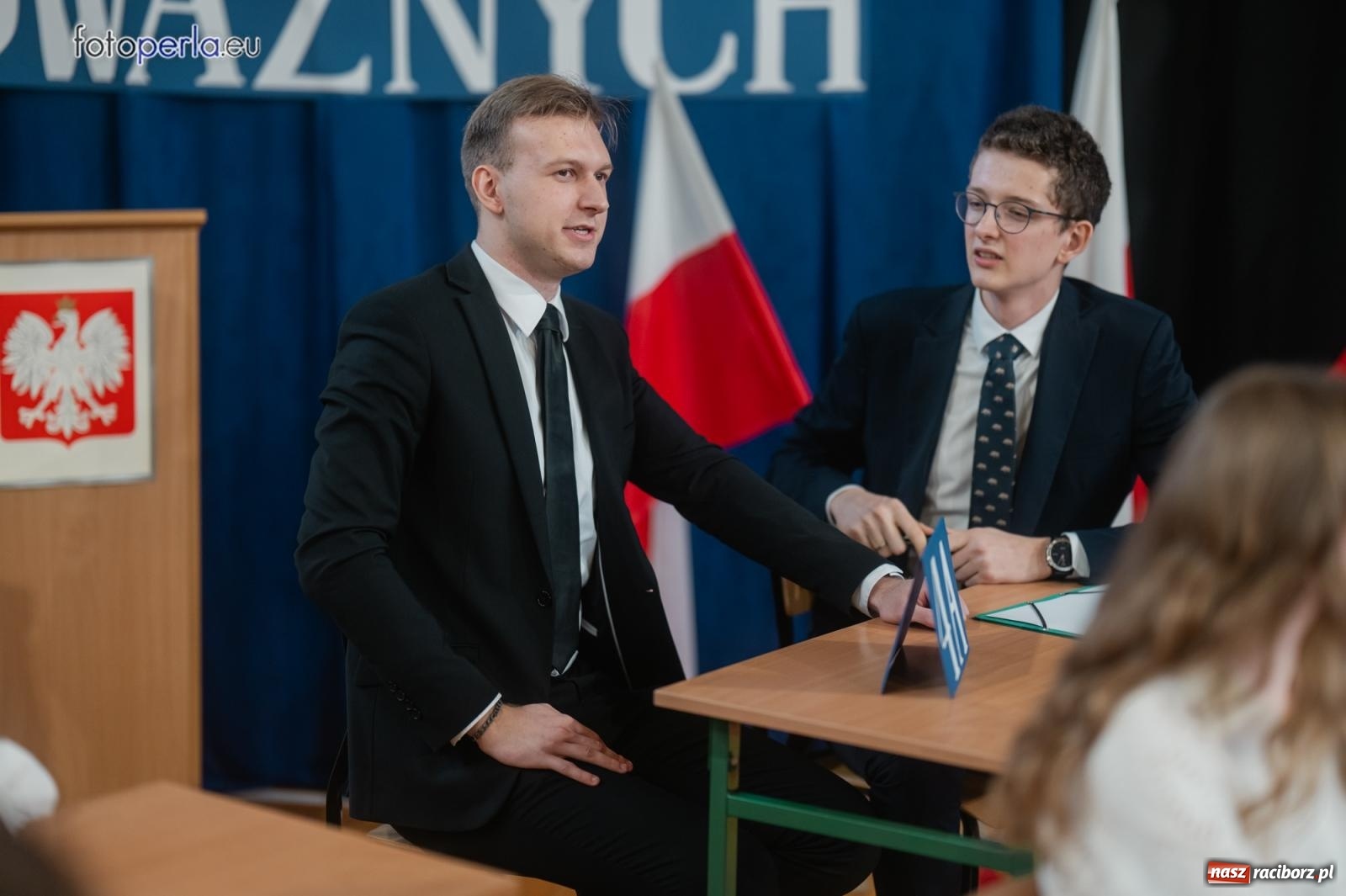 Zdjęcie w galerii na portalu naszraciborz.pl: II LO żegna swoich maturzystów. Są gotowi do podboju świata wiadomości z regionu