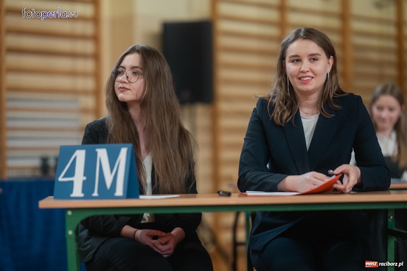 Zdjęcie w galerii na portalu naszraciborz.pl: II LO żegna swoich maturzystów. Są gotowi do podboju świata wiadomości z regionu