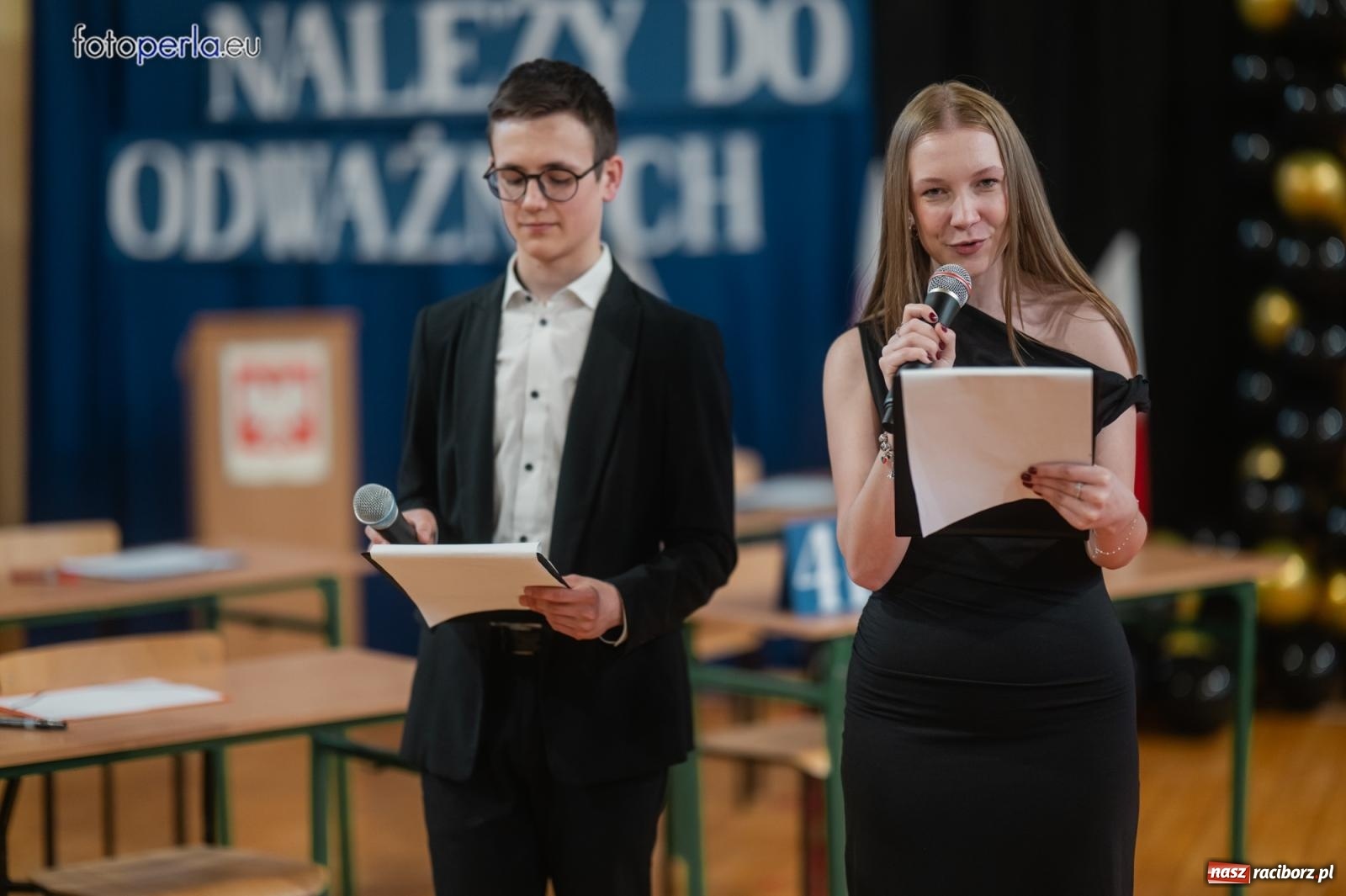 Zdjęcie w galerii na portalu naszraciborz.pl: II LO żegna swoich maturzystów. Są gotowi do podboju świata wiadomości z regionu