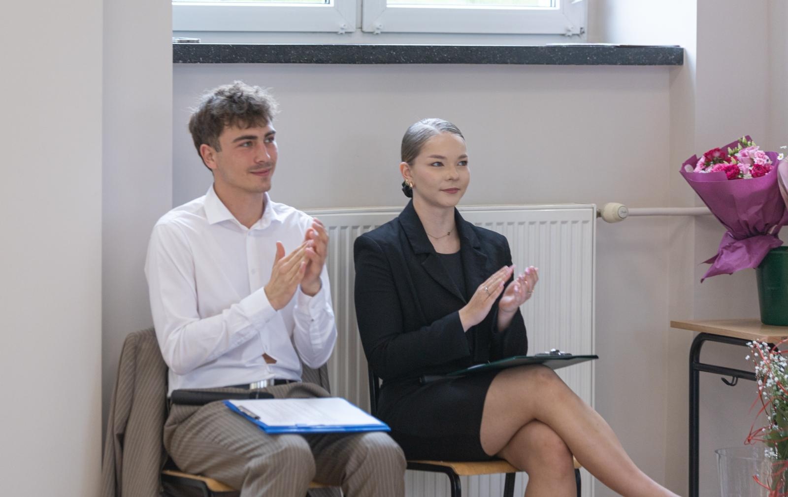 Zdjęcie w galerii na portalu naszraciborz.pl: Pożegnanie rocznika 2020/2025 w Zespole Szkół Ekonomicznych wiadomości z regionu