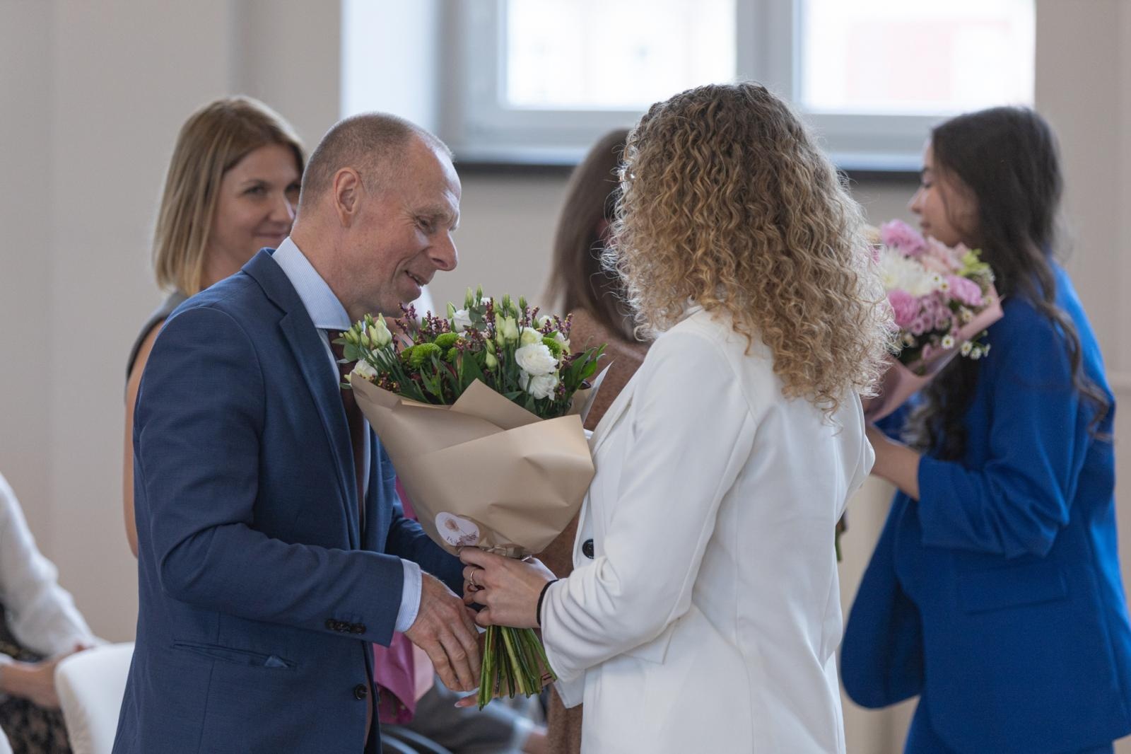 Zdjęcie w galerii na portalu naszraciborz.pl: Pożegnanie rocznika 2020/2025 w Zespole Szkół Ekonomicznych wiadomości z regionu