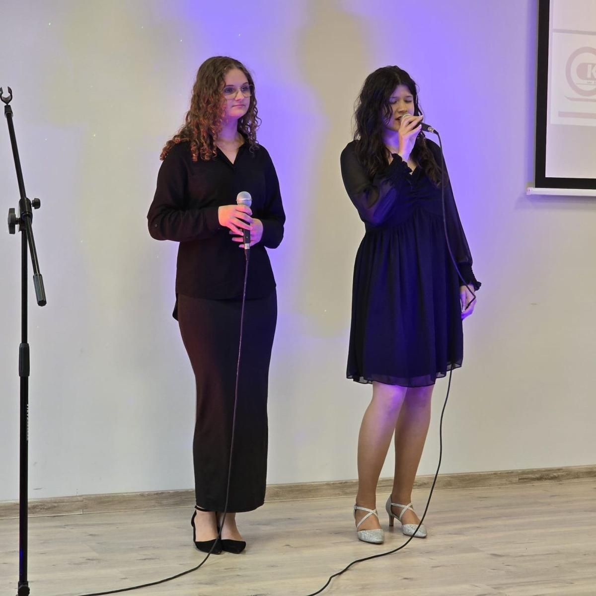 Zdjęcie w galerii na portalu naszraciborz.pl: CKZiU nr 1. Świadectwa wręczone, Oskary rozdane! wiadomości z regionu