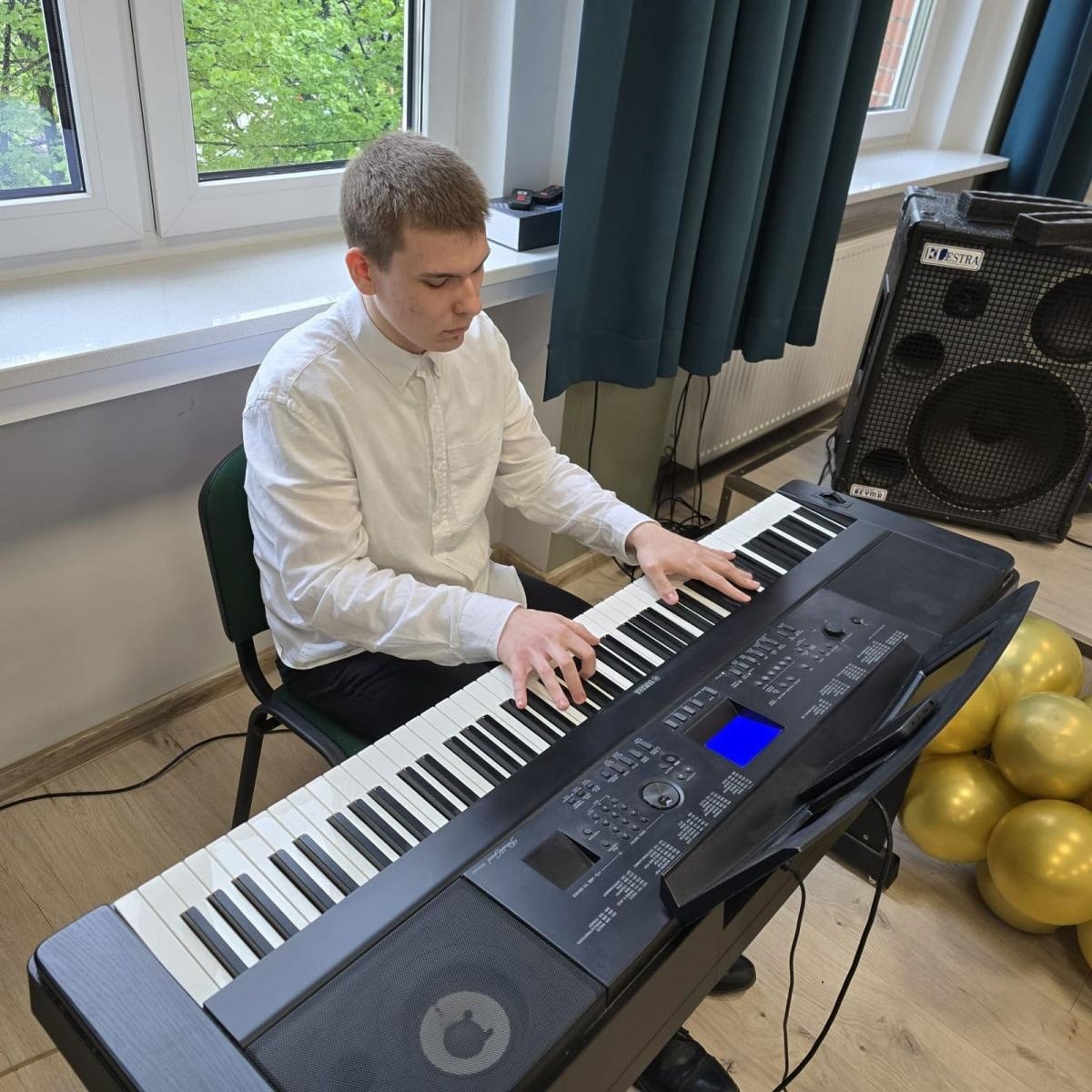 Zdjęcie w galerii na portalu naszraciborz.pl: CKZiU nr 1. Świadectwa wręczone, Oskary rozdane! wiadomości z regionu