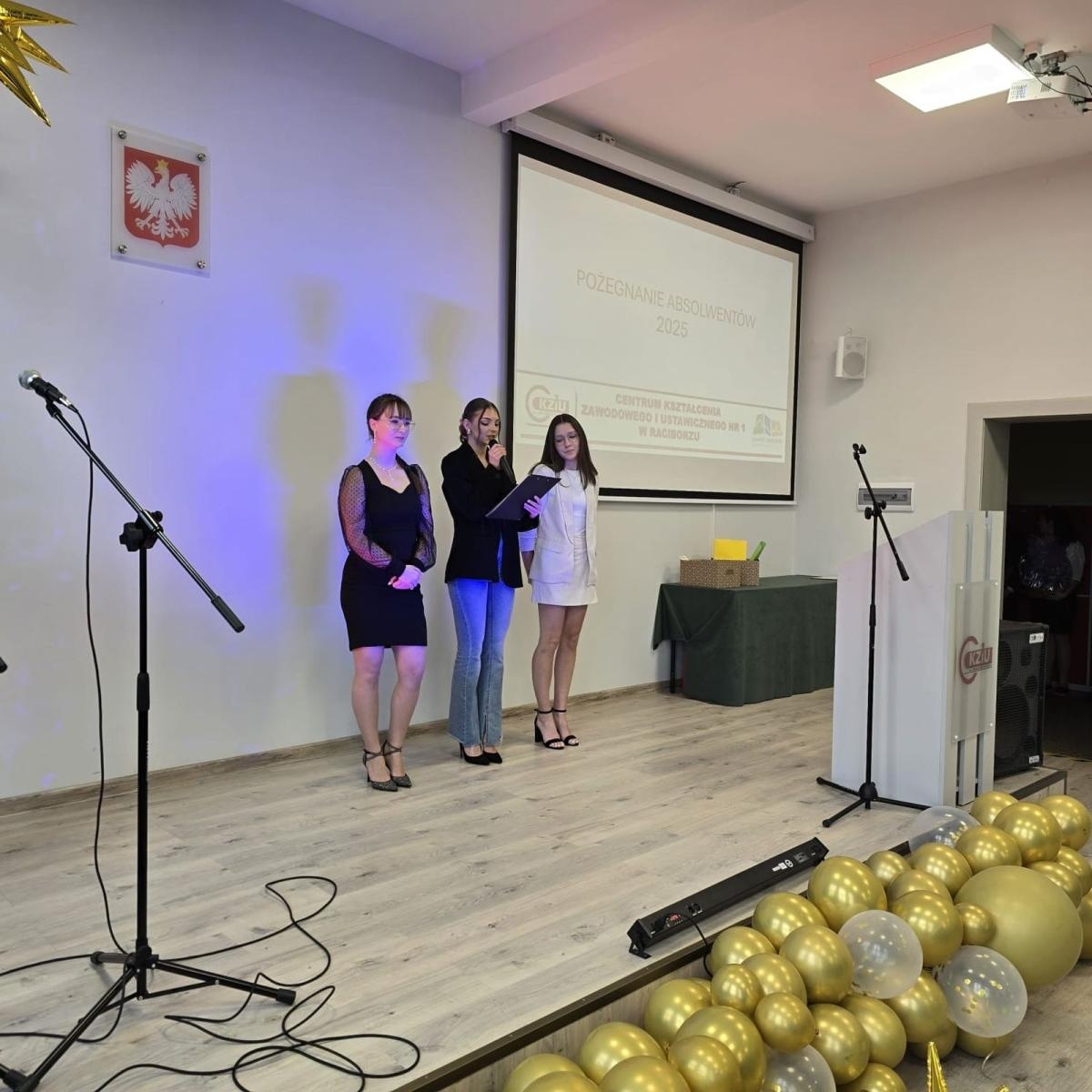 Zdjęcie w galerii na portalu naszraciborz.pl: CKZiU nr 1. Świadectwa wręczone, Oskary rozdane! wiadomości z regionu