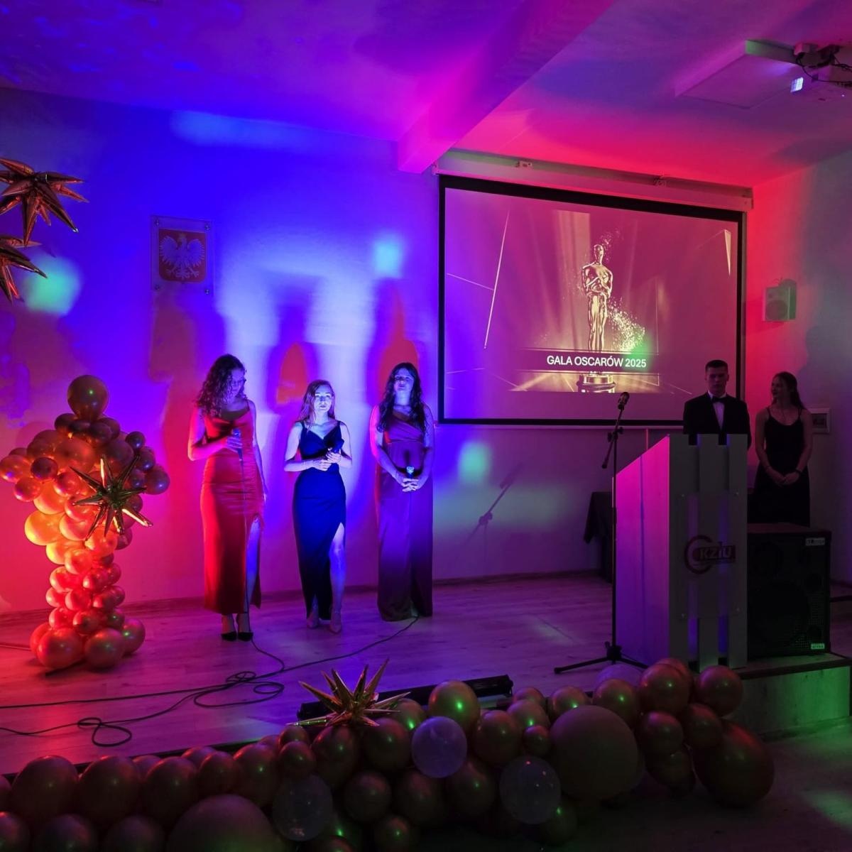 Zdjęcie w galerii na portalu naszraciborz.pl: CKZiU nr 1. Świadectwa wręczone, Oskary rozdane! wiadomości z regionu