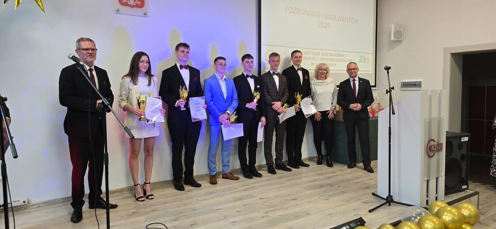 Zdjęcie w galerii na portalu naszraciborz.pl: CKZiU nr 1. Świadectwa wręczone, Oskary rozdane! wiadomości z regionu