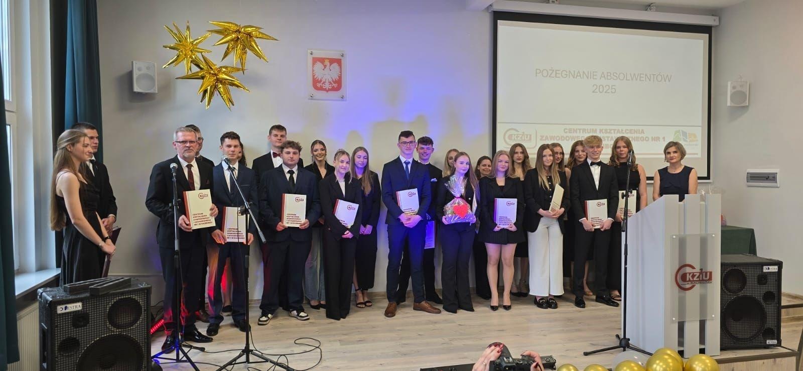 Zdjęcie w galerii na portalu naszraciborz.pl: CKZiU nr 1. Świadectwa wręczone, Oskary rozdane! wiadomości z regionu