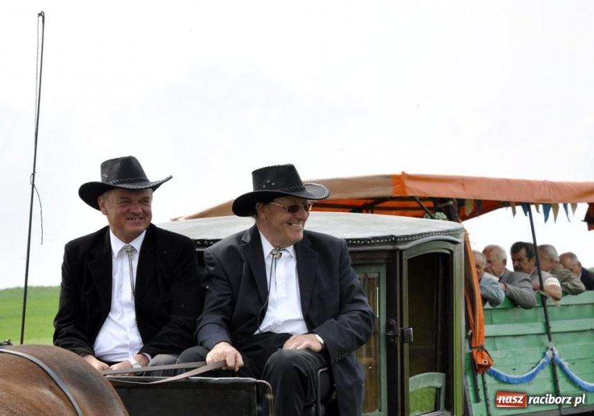 Zdjęcie w galerii na portalu naszraciborz.pl: Bieńkowicki obchód pól AD 2011 wiadomości z regionu
