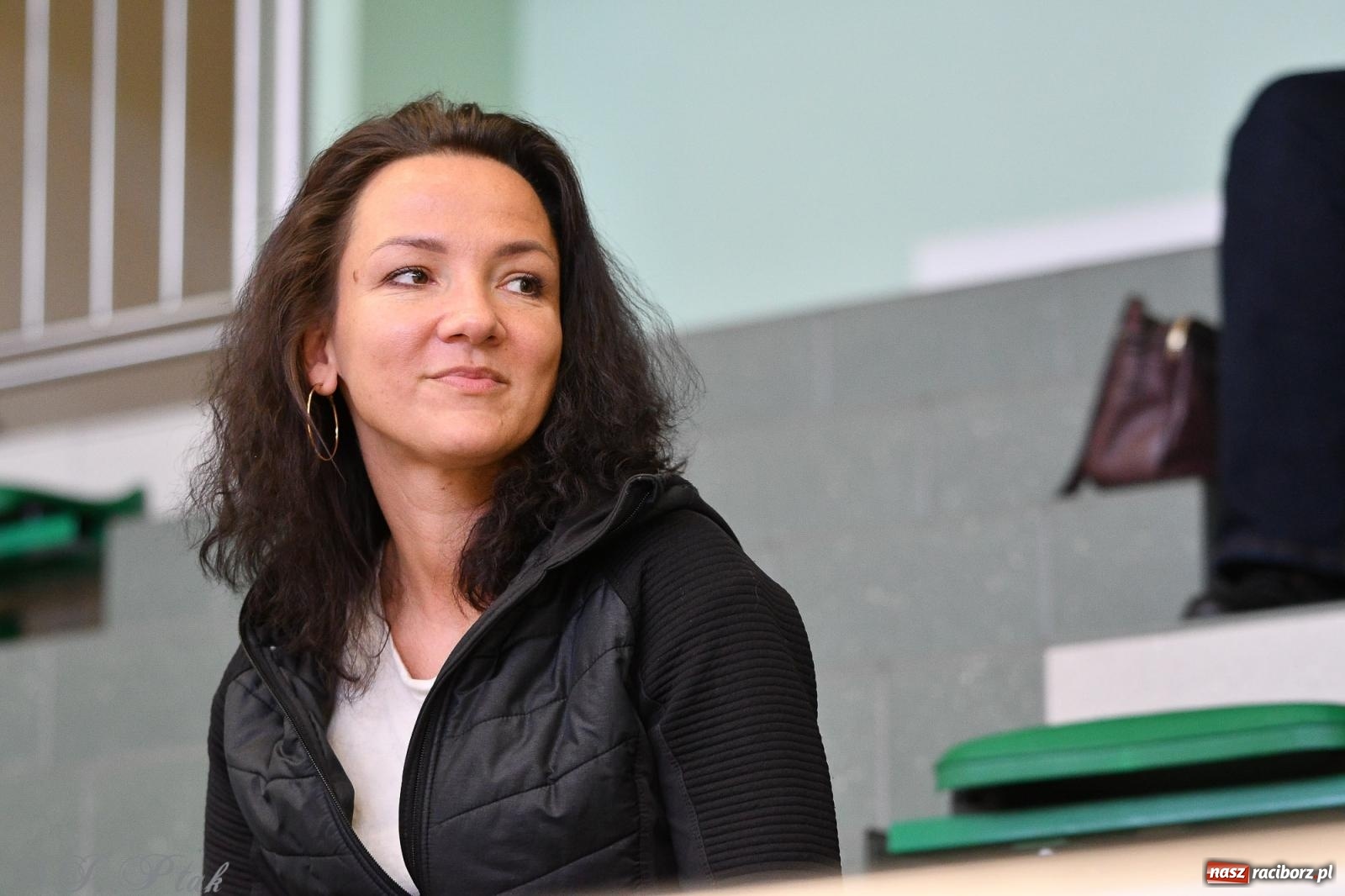 Zdjęcie w galerii na portalu naszraciborz.pl: Piłkarskie zmagania oldbojów z charytatywnym akcentem [FOTO] wiadomości z regionu