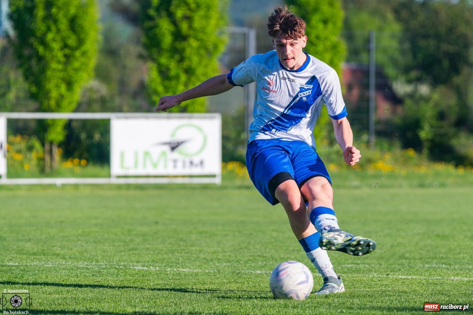 Zdjęcie w galerii na portalu naszraciborz.pl: Osiem do zera! Unia Racibórz żegna z Czernicy outsidera [FOTO] wiadomości z regionu