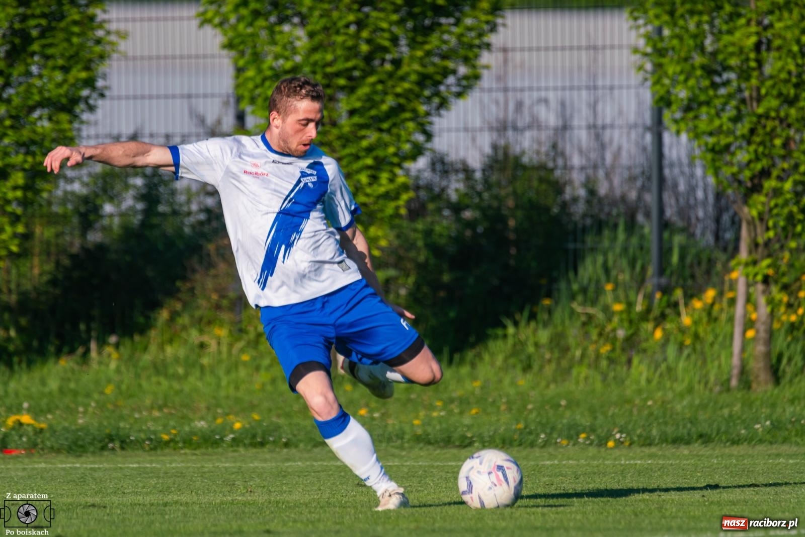Zdjęcie w galerii na portalu naszraciborz.pl: Osiem do zera! Unia Racibórz żegna z Czernicy outsidera [FOTO] wiadomości z regionu