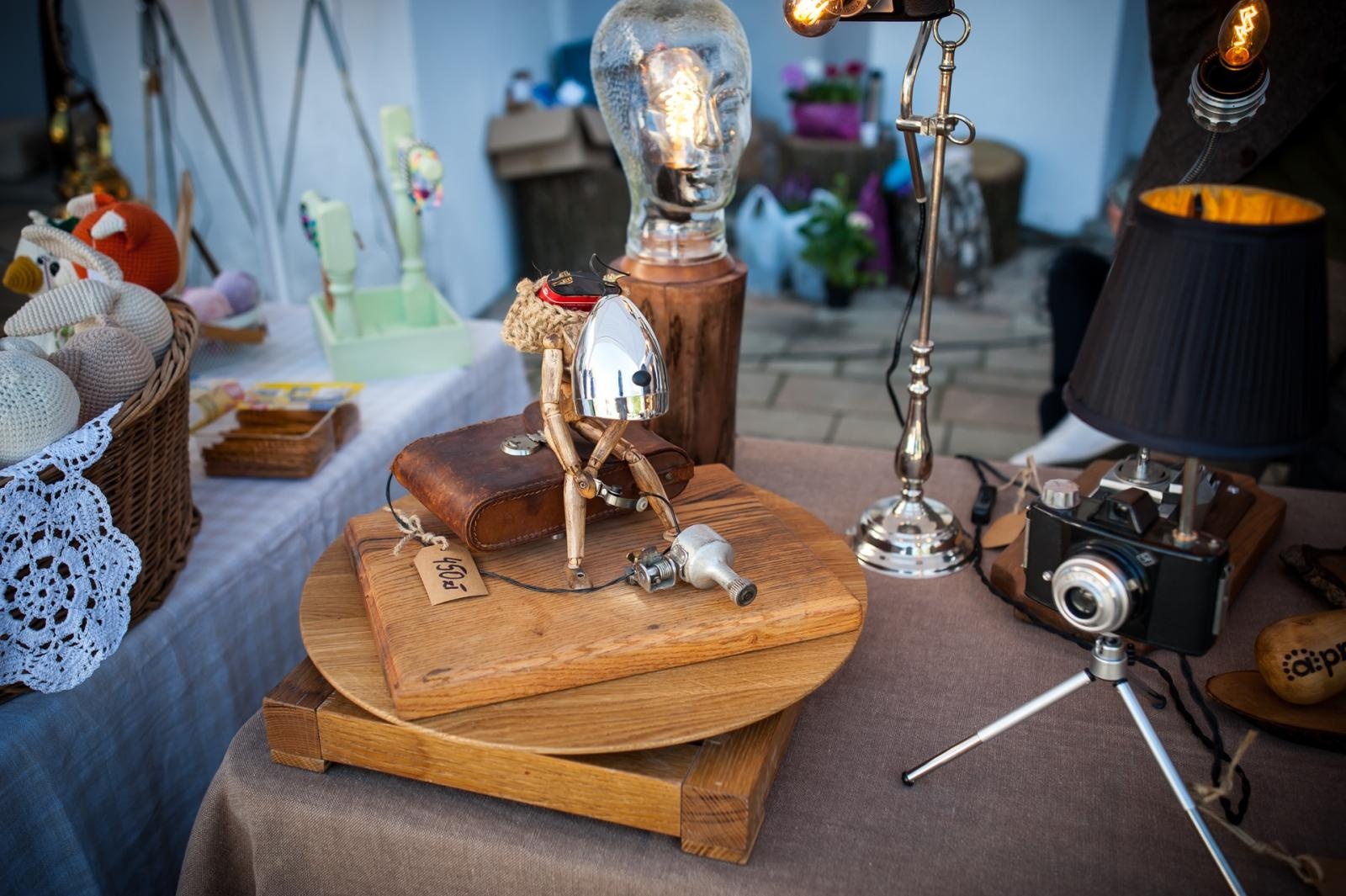 Zdjęcie w galerii na portalu naszraciborz.pl: Wiosenny jarmark na raciborskim zamku za nami. Przed nami koncert i turniej rycerski wiadomości z regionu