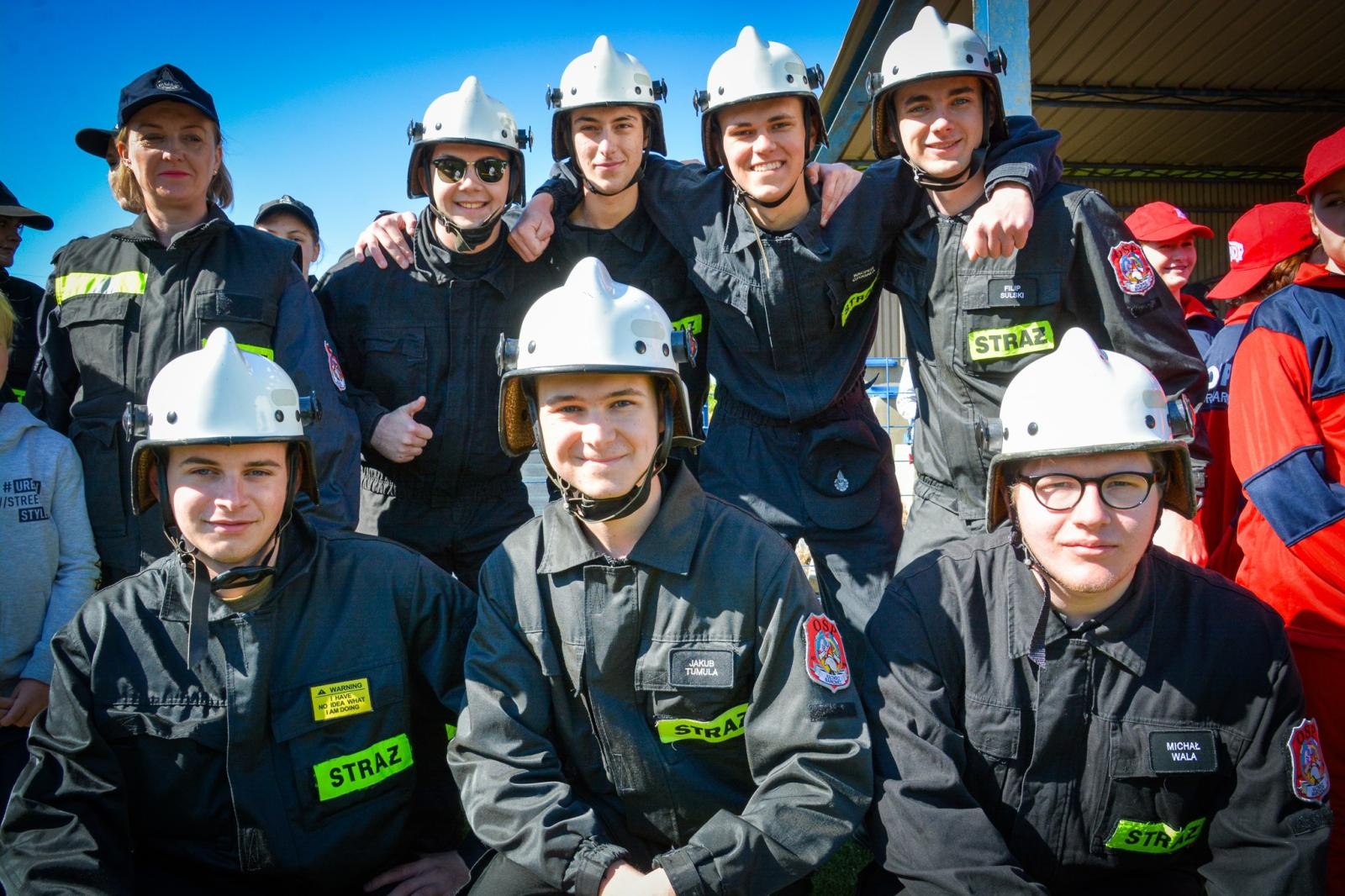 Zdjęcie w galerii na portalu naszraciborz.pl: Samborowice, Krzanowice, Roszków i Gamów zwycięzcami powiatowych zawodów sportowo-pożarniczych wiadomości z regionu