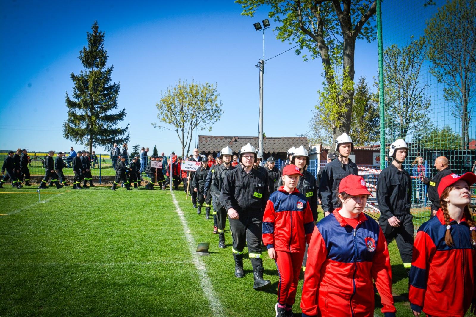 Zdjęcie w galerii na portalu naszraciborz.pl: Samborowice, Krzanowice, Roszków i Gamów zwycięzcami powiatowych zawodów sportowo-pożarniczych wiadomości z regionu