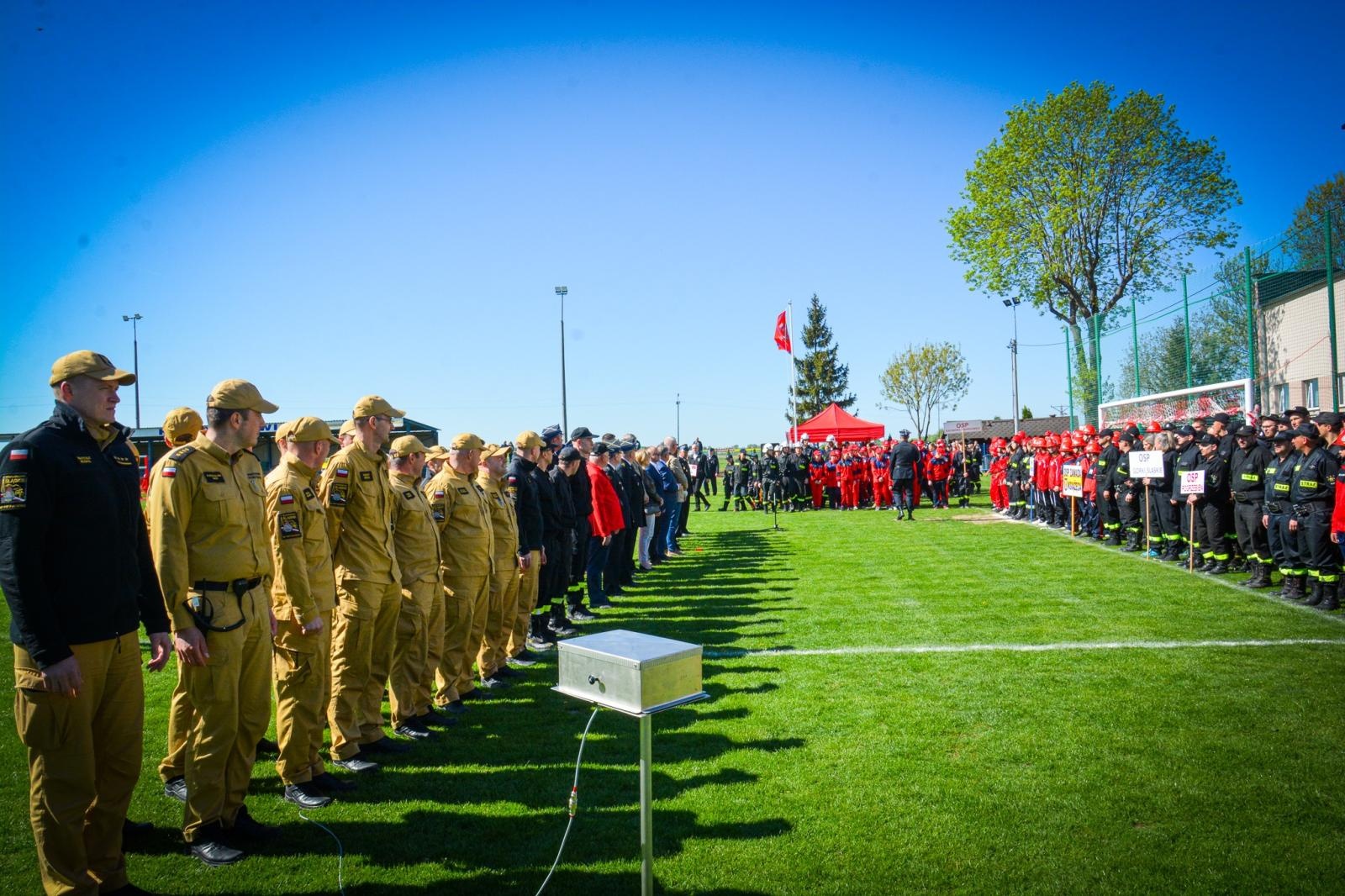 Zdjęcie w galerii na portalu naszraciborz.pl: Samborowice, Krzanowice, Roszków i Gamów zwycięzcami powiatowych zawodów sportowo-pożarniczych wiadomości z regionu