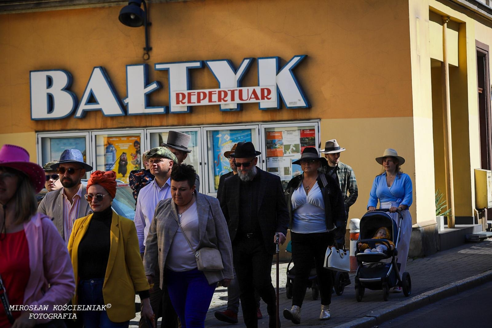 Zdjęcie w galerii na portalu naszraciborz.pl: Druga edycja World Hat Walk w Raciborzu [FOTO] wiadomości z regionu