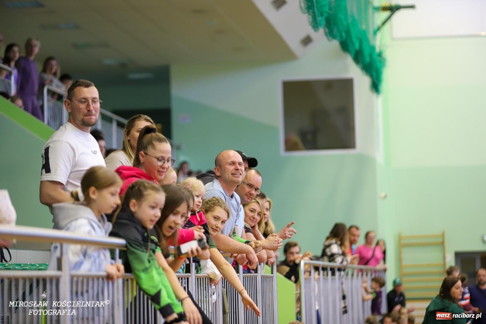 Zdjęcie w galerii na portalu naszraciborz.pl: Ponad 100 młodych zawodników na Mistrzostwach Śląska Ninja Monkey Kids w Raciborzu wiadomości z regionu