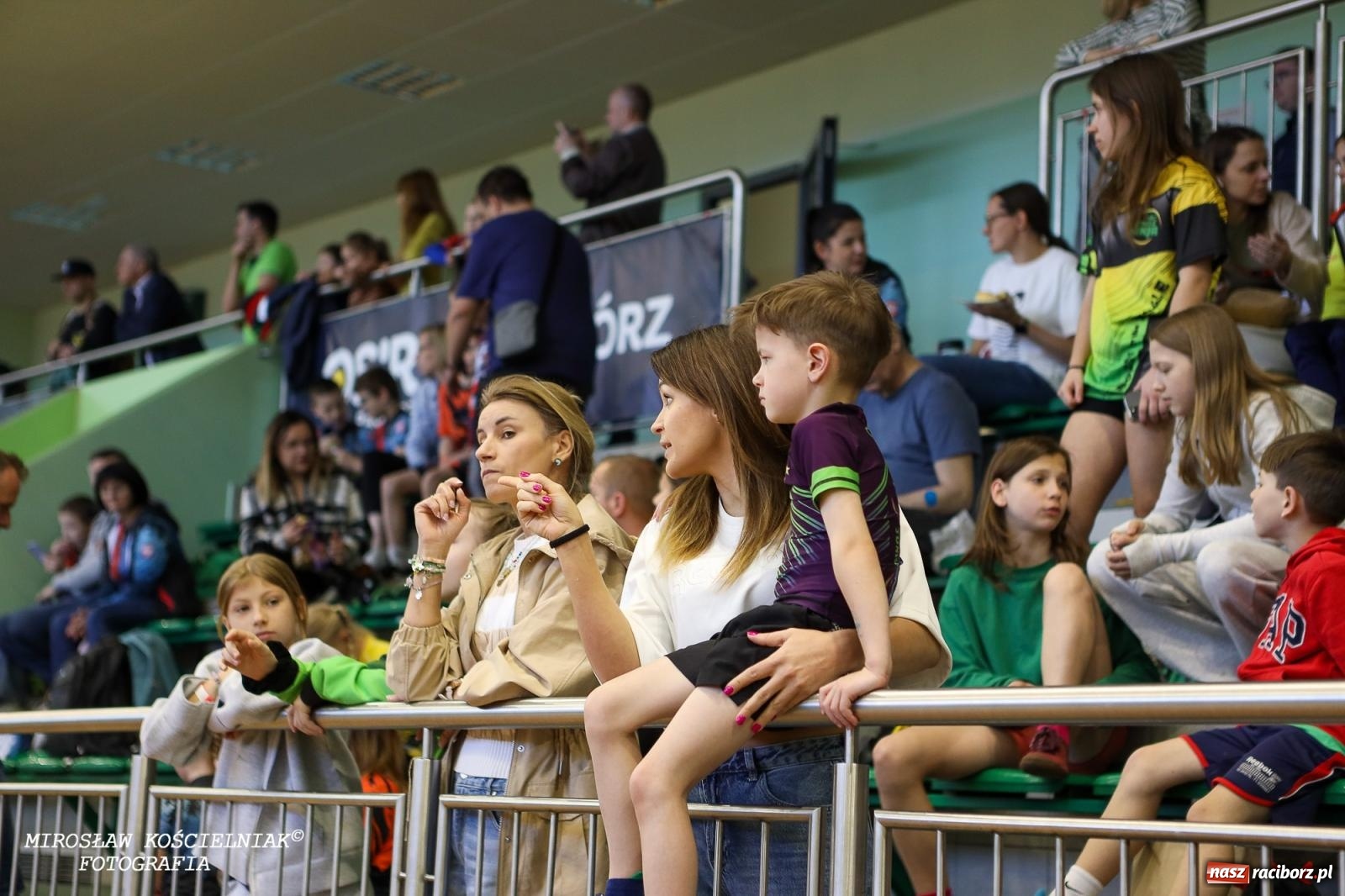 Zdjęcie w galerii na portalu naszraciborz.pl: Ponad 100 młodych zawodników na Mistrzostwach Śląska Ninja Monkey Kids w Raciborzu wiadomości z regionu